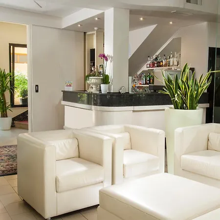 Magda Hotel 2*